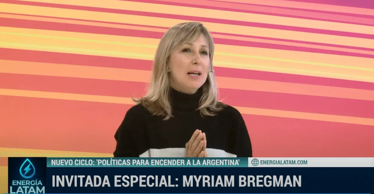 Argentina tiene que acumular reservas y recortar subsidios: Myriam Bregman